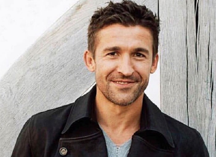 Jonathan Cake - Julianne Nicholson's Husband Who is 'Desperate Housewives' Star